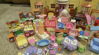 Fisher Price 2005 Vintage Loving Family Grand Mansion Dollhouse W/Accessories 4
