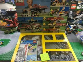 Lego 6399 Airport Shuttle MONORAIL.  100 Complete w/original BOX & INSTRUCTIONS 3