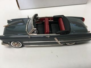 Motor City USA 1953 Lincoln convertible 1/43 scale white metal model car 5