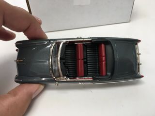 Motor City USA 1953 Lincoln convertible 1/43 scale white metal model car 6