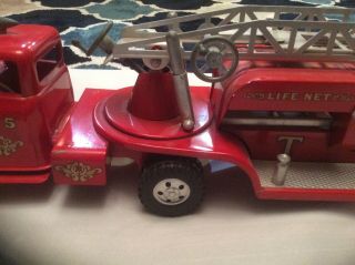 VINTAGE 1956 TONKA TOYS NO.  5 AERIAL LADDER TFD FIRE ENGINE TRUCK very good cond. 6