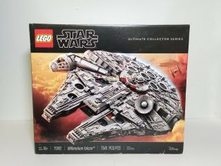 Lego Star Wars Millennium Falcon 2017 (75192) Ucs Ultimate Collectors Series