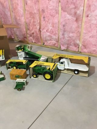 ertl john deere toy tractors with boxes all as a whole. 3