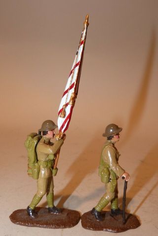 Trophy of Wales,  WW1,  USMC Officer and Flagbearer 3