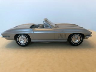 1966 Corvette Convertible Silver/gray.  1/25 Scale Dealer Promo