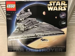 Lego Star Wars Imperial Star Destroyer 10030 Ultimate Collector Series -