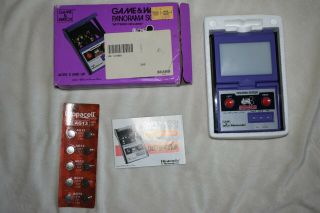 1984 Nintendo Mickey Mouse Game & Watch Panorama DC - 95 12