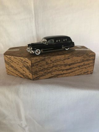 Sunset Coach By Motor City Usa Mc - 91 1949 Cadillac Service Car Hearse 1:43 W/box