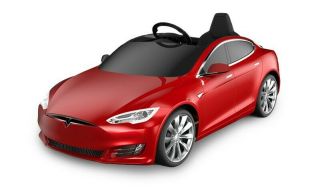 Tesla Model S For Kids,  Red,  Battery Powered Ride For Ages 3 - 8