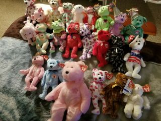 Ty Beanie Babies 28 Of Them And A 12 Inch Beanie Buddies Sakura Plus 6 Toys