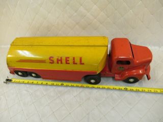 Minnitoys Shell Tanker Truck by Otaco Canada Ontario Red Yellow 1950s Oil & Gas 2