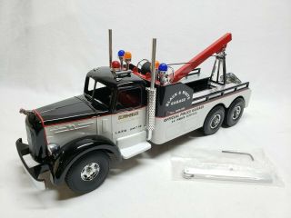 Smith Miller L.  A.  P.  D L Mack Black & White Garage Wrecker Truck