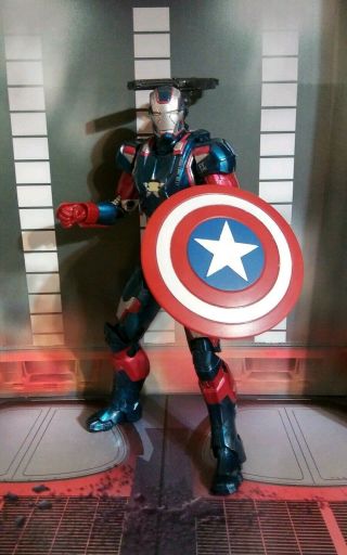 Loose Marvel Legends Iron Monger Wave Patriot War Machine W/capt Shield Only
