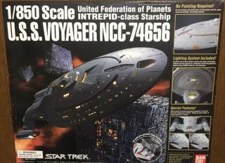 1/850 U.  S.  S.  Enterprise Voyager Ncc - 74656 Star Trek Very Good