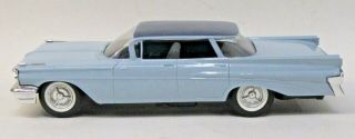 1959 Pontiac Bonneville 4 Dr Hardtop Memory Lane 1/24 Promotional Model R2