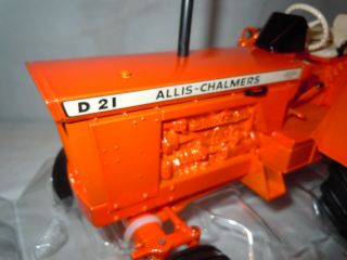 Allis Chalmers D - 21 ORANGE CHROME 2017 National Farm Toy Show Edition 1 of 40 6