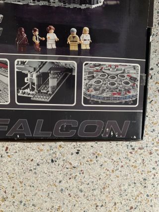 LEGO Star Wars Ultimate Collector ' s Millennium Falcon 10179 Limited Edition 7