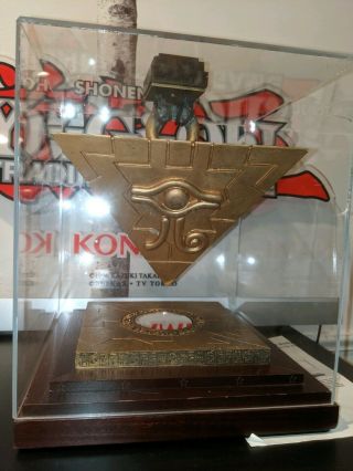 2003 Yugioh Millennium Puzzle Trophy - Konami - 1996 Kazuki Takahashi - Authentic