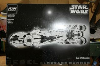 LEGO Star Wars Rebel Blockade Runner.  Manufacturer. 3