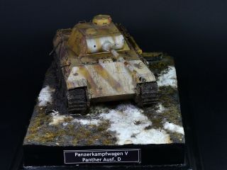 PRO - BUILT 1/35 Panther D German WW2 tank Diorama (IN - STOCK) 2