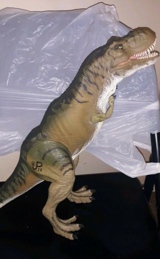 Jp29 Jurassic Park World T Rex Thrasher Hind Legs Tight Thrashing Feature Work