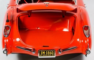 1/6 Highway 61 1957 Corvette Red / Beige 50402 MASSIVE RARE MODEL 7
