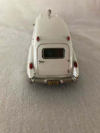 Rare Motor City USA MC - 97 1949 Buick Flexible Ambulance White WBox 1:43 Scale 4