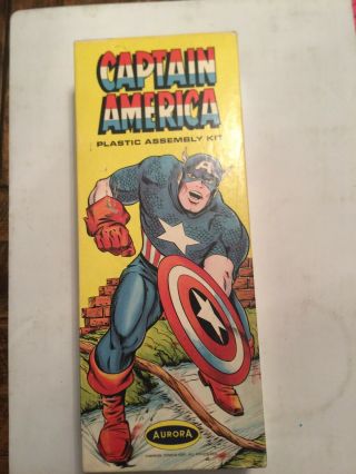 1966 Captain America Aurora Model Complete