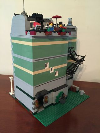 Green Grocer (Lego Creator 10185) 5