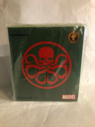 Mezco One:12 Classic Red Skull Exclusive