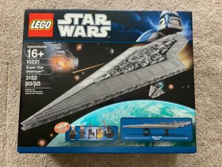 Lego 10221 - Star Destroyer - Retired