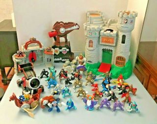 Fisher - Price Great Adventures Castle,  31 Knights,  Mini Castle & Many Accessories