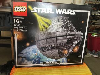Lego 10143 Star Wars Death Star Ii In Lego Shipper