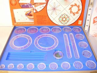 KENNER ' S SPIROGRAPH DRAWING SET BOXED 1960s 2