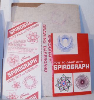 KENNER ' S SPIROGRAPH DRAWING SET BOXED 1960s 4