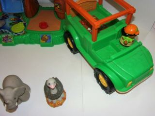 Fisher Price Zoo Talkers Interactive Playset 14 animals sounds Jeep & Train man 8
