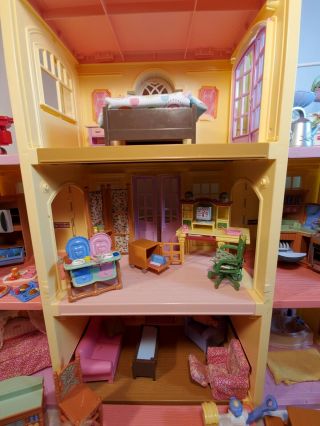 Fisher Price Loving Family Dollhouse TWIN TIME House 212,  dolls & accessories 8