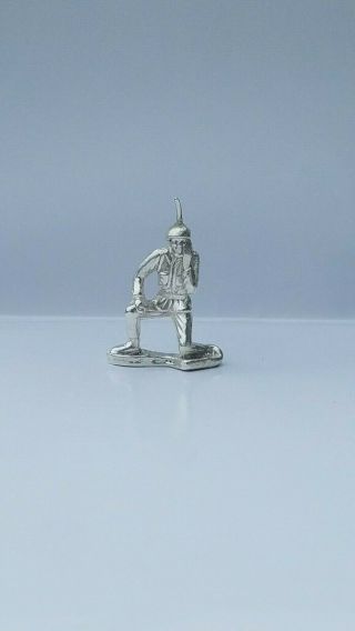 Classic Army Man Radio Man Silver Toy Soldier 1 Oz.  999 Fine Silver
