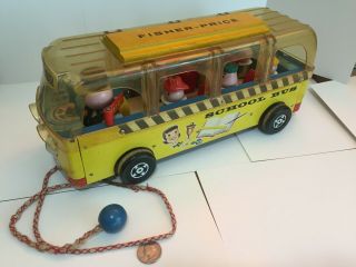 Fisher Price Bus 1959 983 W/ 6 Little People & Driver