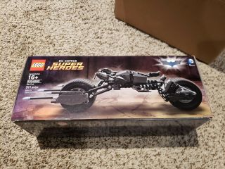 Lego Bat Pod 5004590 in Perfect for the Batman Collector 2
