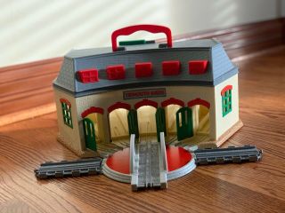 Thomas & Friends Take N Play Learning Curve Diecast Tidmouth Sheds/roundhouse