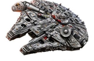 Lego 75192 Star Wars Millennium Falcon Ultimate Collectors Series, 2
