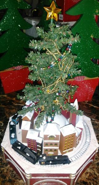 Polar Express Light - Up Christmas Tree & Circle Train Set W/golden Ticket Rarest