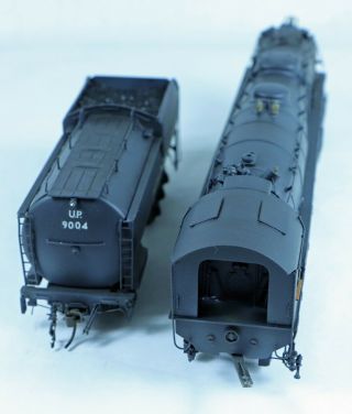SUNSET Models Brass 4 - 12 - 2 Powered Steam Locomotive UP 9004 HO Scale 1/87 4