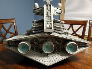 LEGO Star Wars Imperial Star Destroyer 10030 UCS 3