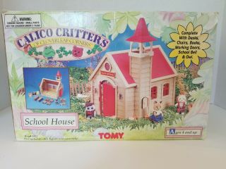 Calico Critters Tomy School House Sylvanian Families Epoch