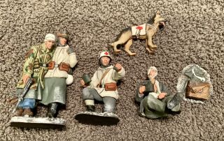 Honour Bound HB38 WW II German Winter Medic Team Four Figure Set NIB 5