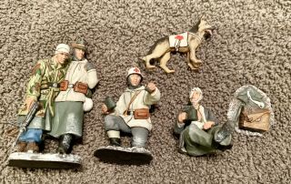 Honour Bound HB38 WW II German Winter Medic Team Four Figure Set NIB 6