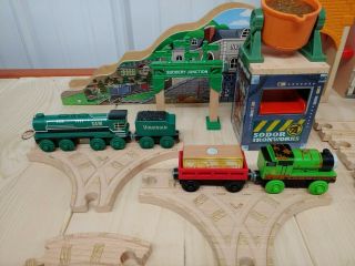 Fisher - Price Thomas & Friends Wooden Railway Sam And The Great Bell Set With Sam