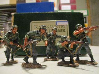 King & Country 1/30th Scale Ws039 Attack Four Wehrmacht Soldiers Attacking (, 1)